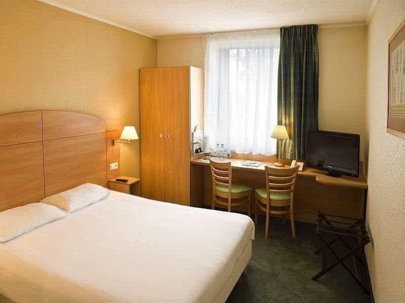 Campanile Lublin Hotel Exterior foto